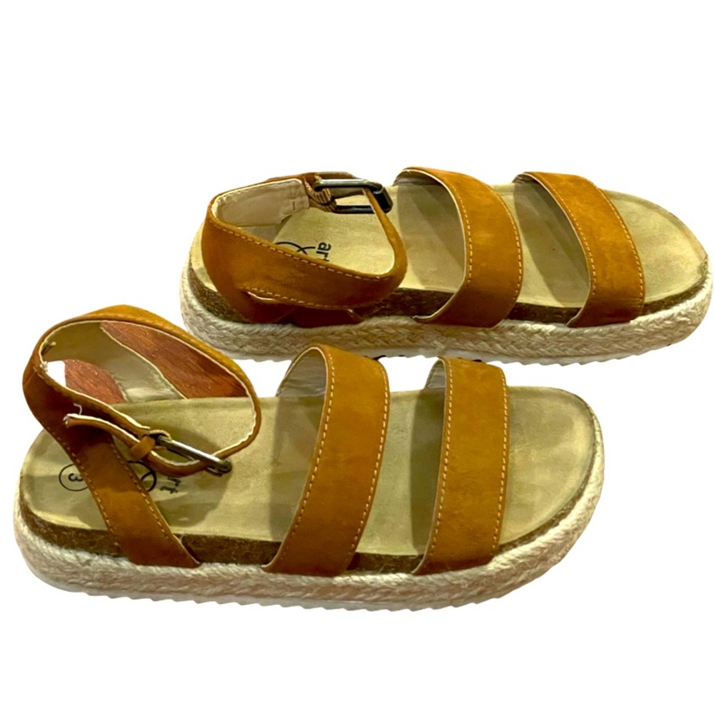 Girls Art Class flatform espadrille sandals size 3 tan platform vegan leather